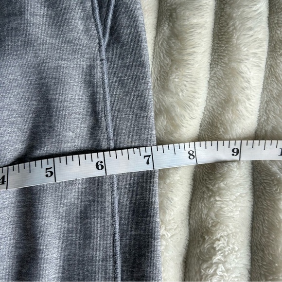 Tuff Athletics Womens Small Lowrise Grey Capri Leggings - Picture 6 of 10